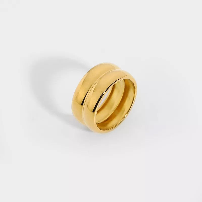 Thea Gold Ring