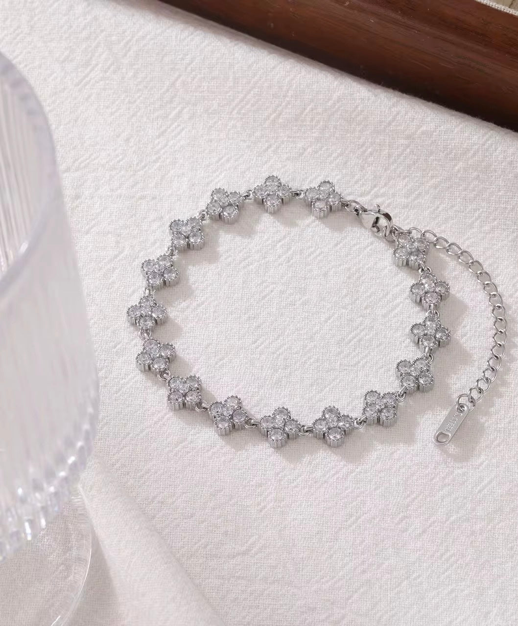 Serene Bracelet